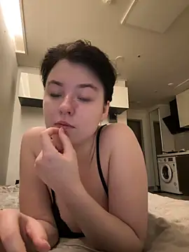 Angela Fosterr online show from May 7, 6:44 pm