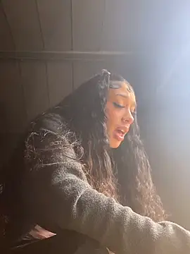 Snapshot of badbaby187 chatting on February 9, 4:16 pm badbaby187 online show from February 9, 4:16 pm