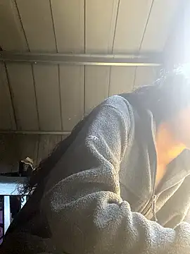 Snapshot of badbaby187 chatting on February 6, 3:19 pm badbaby187 online show from February 6, 3:19 pm