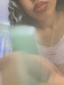 Snapshot of badbaby187 chatting on February 25, 6:08 pm badbaby187 online show from February 25, 6:08 pm