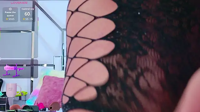 ZafiroClean online show from September 28, 7:43 pm