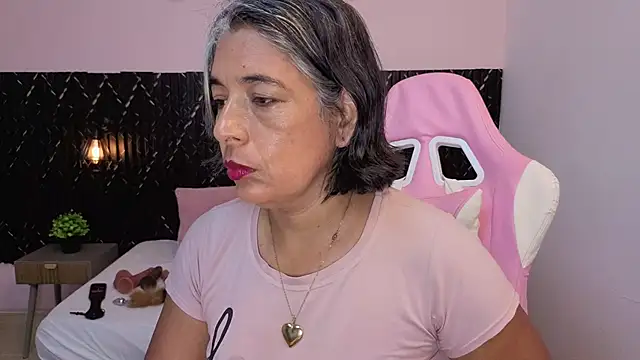 tammy lynn69 online show from April 17, 6:22 pm