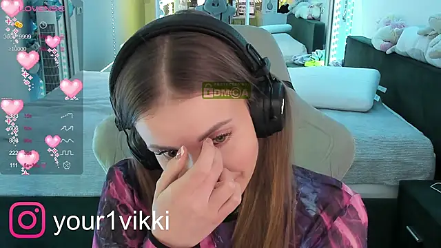 Vikki Cheese online show from January 25, 2:15 am