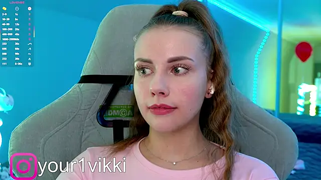 Vikki Cheese online show from February 18, 11:19 pm