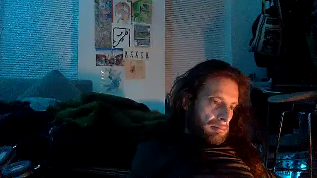 Snapshot of DownstairsSky chatting on December 25, 11:22 am DownstairsSky online show from December 25, 11:22 am