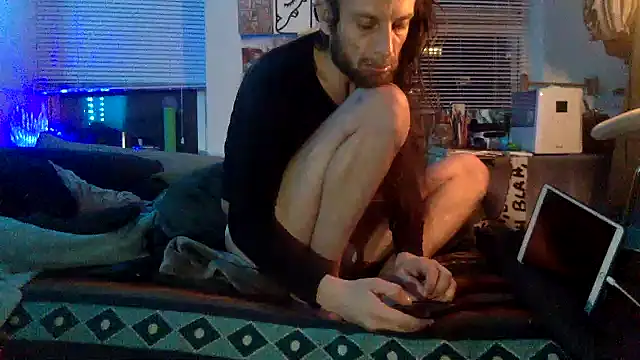 Snapshot of DownstairsSky chatting on December 22, 2:49 am DownstairsSky online show from December 22, 2:49 am
