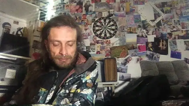 DownstairsSky online show from November 29, 8:47 am