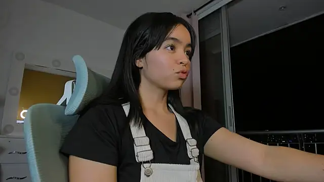 Olivia xd  online show from December 8, 1:08 am