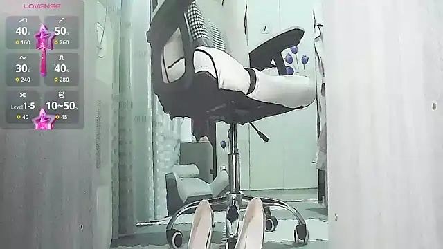 -orange  online show from November 7, 2:38 am