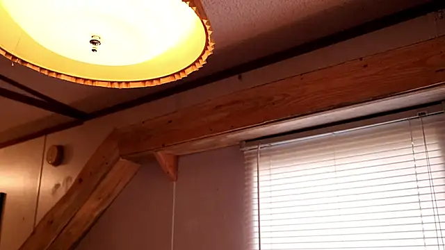 xxpixeyxx online show from November 12, 3:27 pm