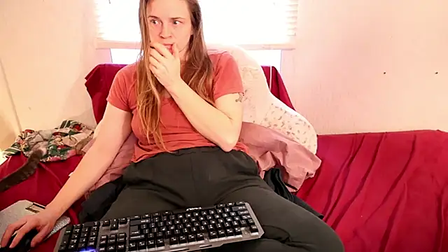 xxpixeyxx online show from February 17, 3:20 pm