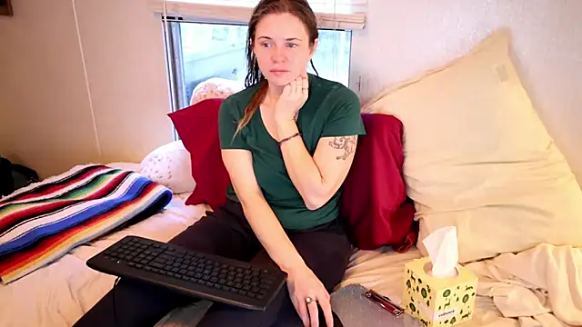 xxpixeyxx online show from November 2, 1:38 pm