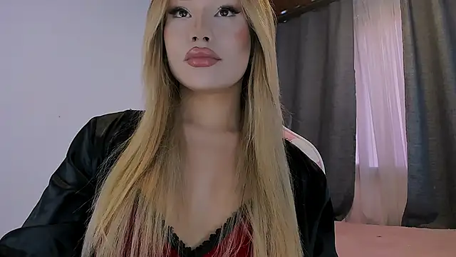 Keendall   online show from October 24, 2:38 pm