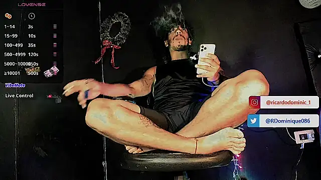 FuckHardlove online show from December 17, 6:24 pm