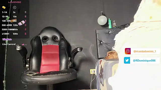 FuckHardlove online show from June 11, 3:14 am