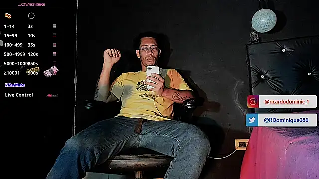 FuckHardlove online show from March 20, 6:14 am