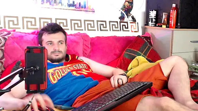 Snapshot of erotico69xxx chatting on June 4, 1:43 am erotico69xxx online show from June 4, 1:43 am