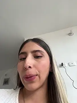 Ameellie online show from March 26, 7:23 pm