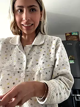 Ameellie online show from September 14, 3:23 pm