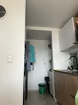 Ameellie online show from November 4, 2:32 pm