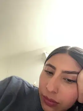 Ameellie online show from March 27, 7:48 pm