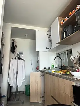 Ameellie online show from December 5, 5:11 pm