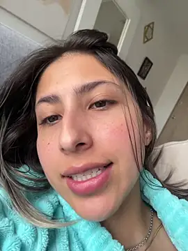 Ameellie online show from June 2, 2:17 pm