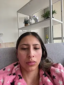 Ameellie online show from March 7, 3:06 pm