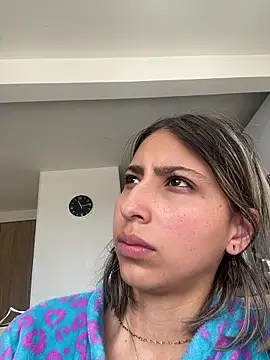 Ameellie online show from January 17, 2:53 pm