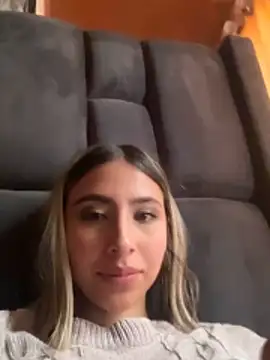 Ameellie online show from November 30, 3:24 pm