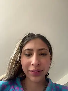 Ameellie online show from October 22, 4:50 pm