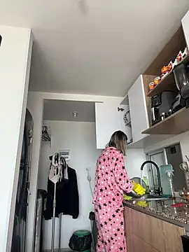 Ameellie online show from March 5, 3:19 pm