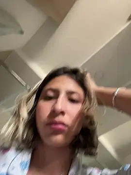 Ameellie online show from November 22, 4:06 pm