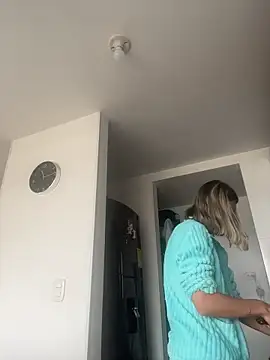 Ameellie online show from January 16, 4:44 pm