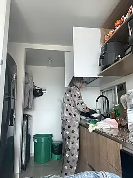 Ameellie online show from February 19, 4:26 pm