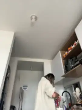 Ameellie online show from April 9, 3:40 pm