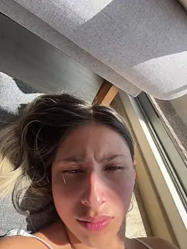 Ameellie online show from February 28, 3:44 pm