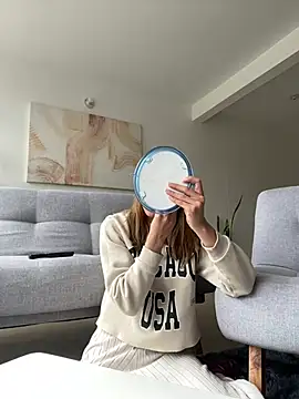 Ameellie online show from February 27, 2:43 pm