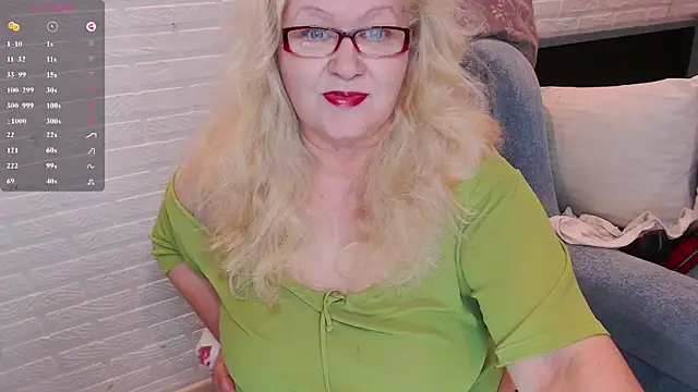 Snapshot of Marina_Yourangel chatting on June 16, 3:34 pm Marina Yourangel online show from June 16, 3:34 pm