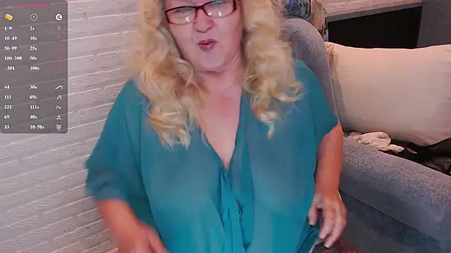 Snapshot of Marina_Yourangel chatting on July 18, 1:14 am Marina Yourangel online show from July 18, 1:14 am