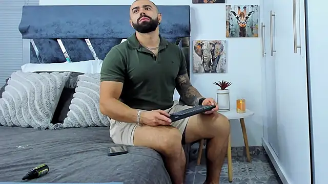 Zack Froone online show from April 13, 4:11 pm