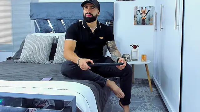 Zack Froone online show from March 5, 1:19 pm