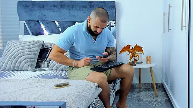 Zack Froone online show from February 21, 3:36 pm