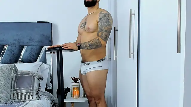 Zack Froone online show from November 14, 1:15 pm