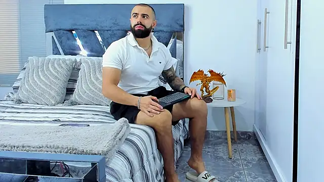 Zack Froone online show from February 10, 1:10 pm