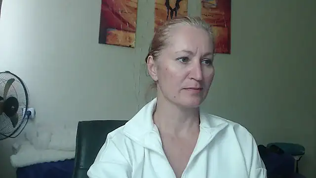 AmellyGrand online show from April 17, 12:52 pm