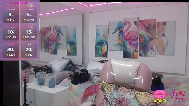 alegriamartinez online show from October 27, 7:04 pm