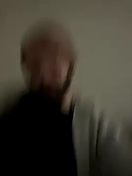 Snapshot of athenphysics chatting on December 2, 11:06 pm athenphysics online show from December 2, 11:06 pm