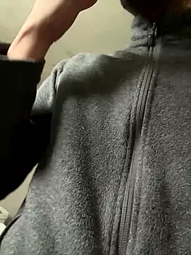 Snapshot of athenphysics chatting on January 9, 8:32 am athenphysics online show from January 9, 8:32 am