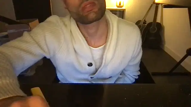 athenphysics online show from March 28, 10:00 pm